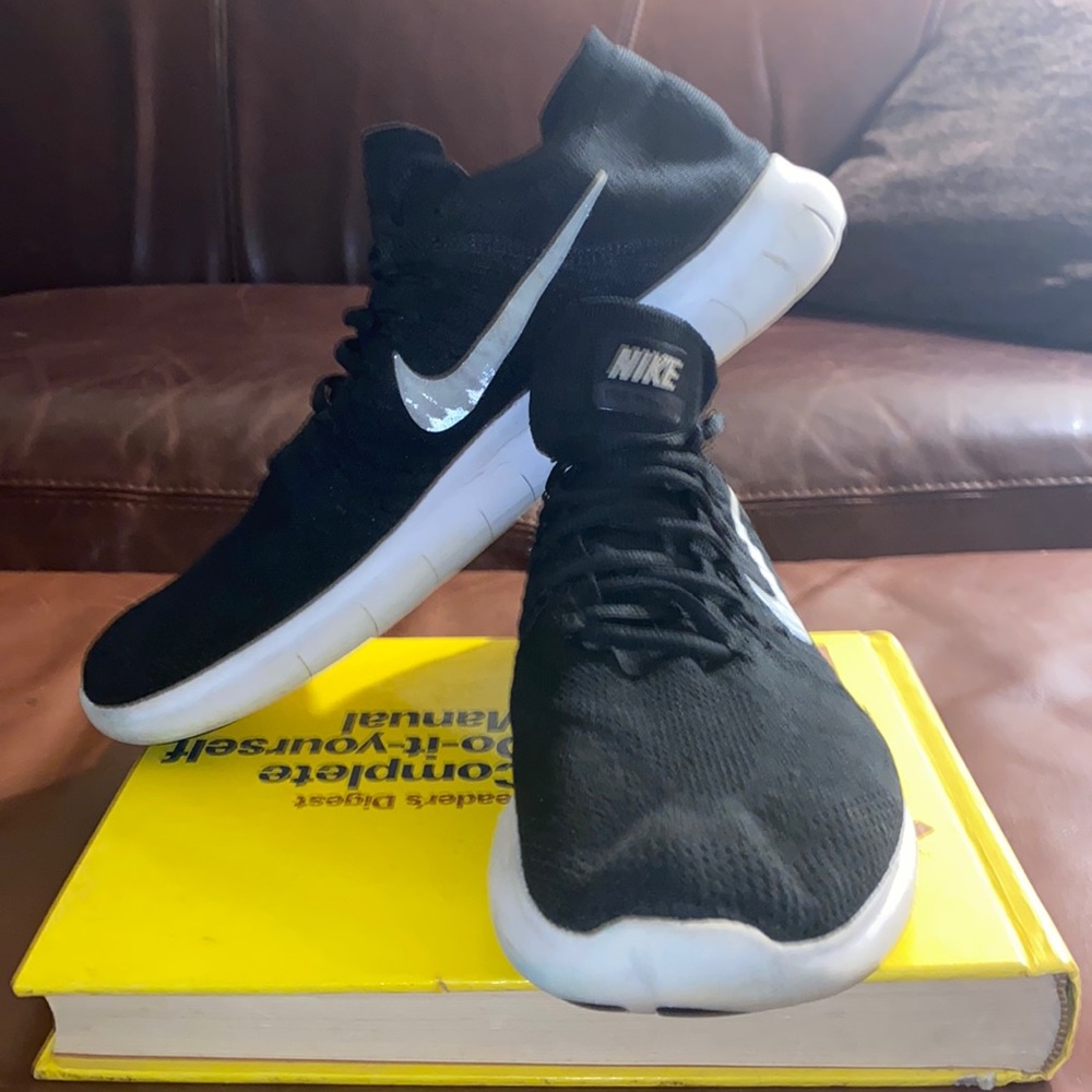 Flyknit Nike Sneakers